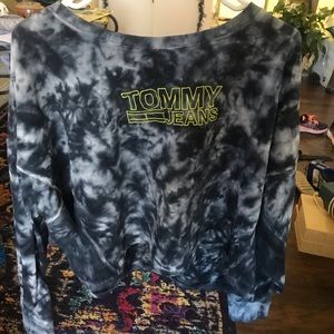 TOMMY JEANS slightly cropped Sweatshirt